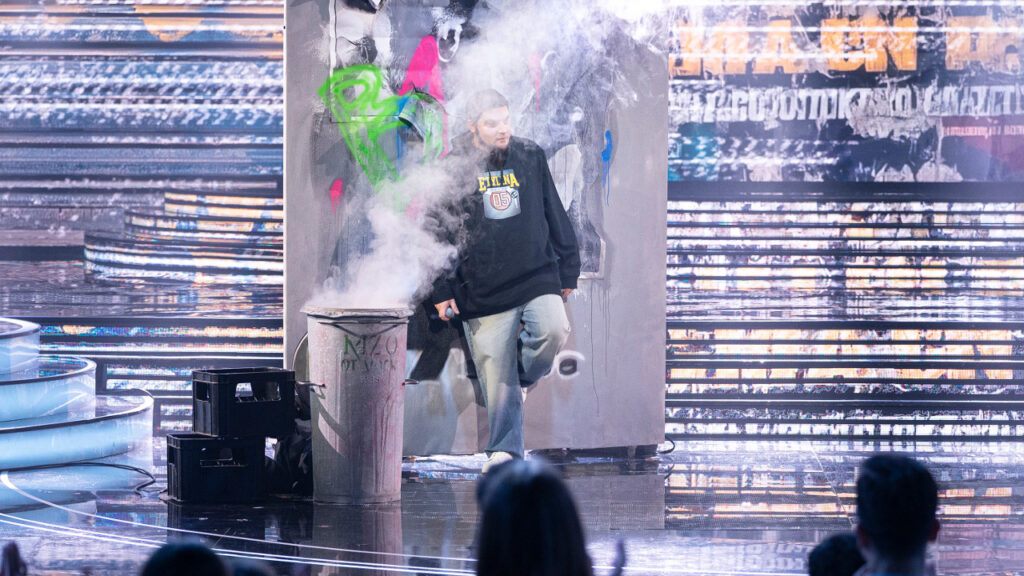 Twoja twarz brzmi znajomo - odcinek 9 - Krystian Ochman